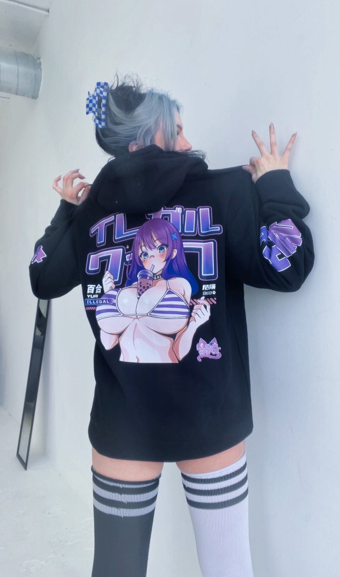 YURI HOODIE [PRE-ORDER]