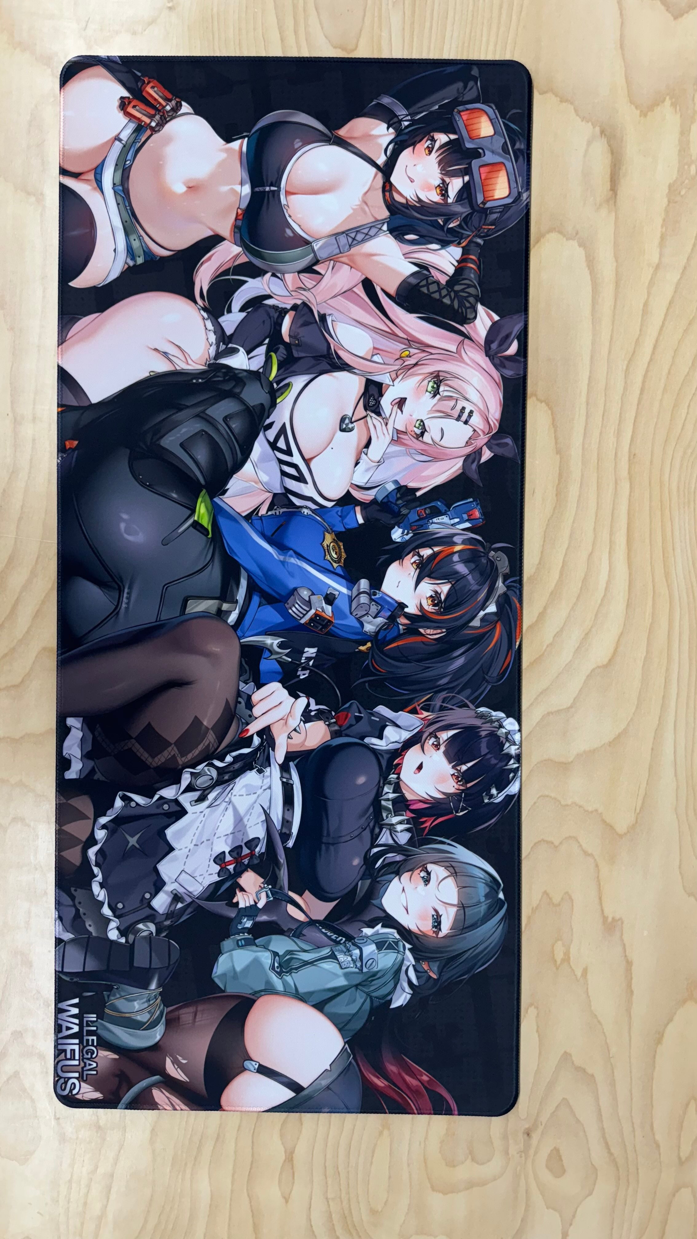 ZZZ WAIFUS DESK MATS V2